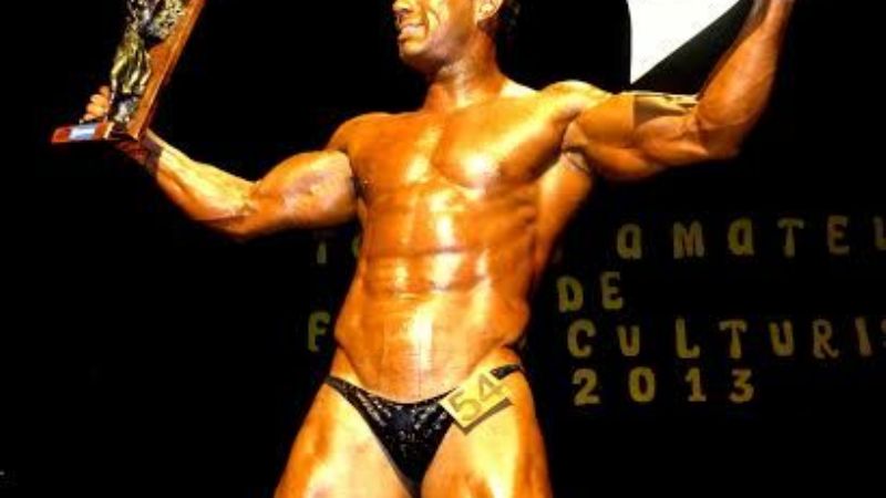 Se presenta torneo de fisicoculturismo