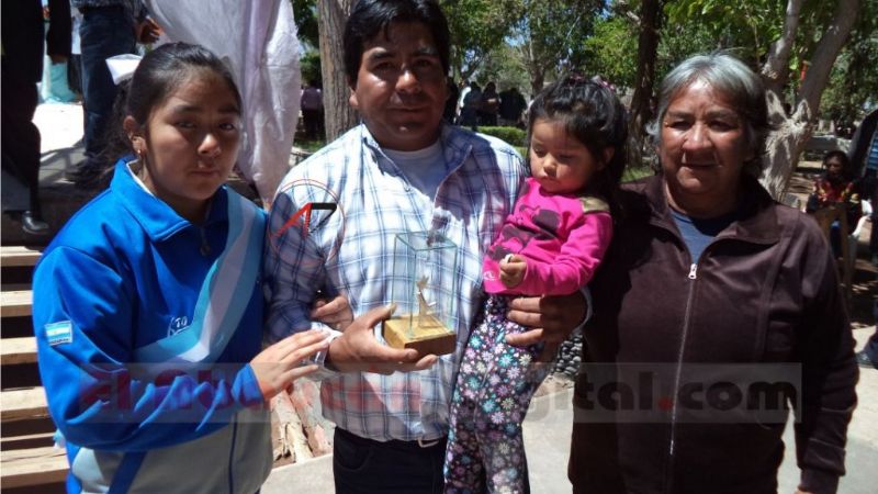 Palo Blanco vivió una jornada de júbilo en su 206° aniversario