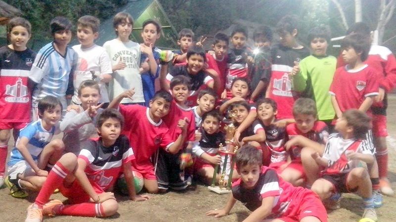 La Banda de River festejó la primavera con sus chicos