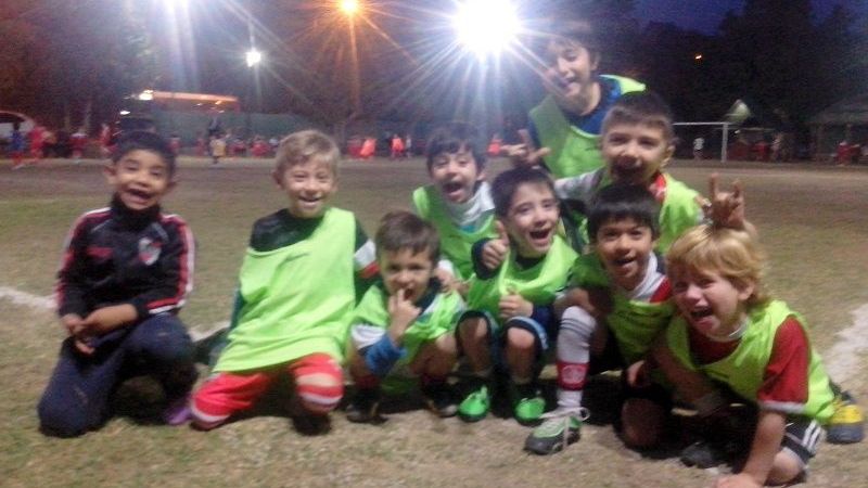 La Banda de River festejó la primavera con sus chicos