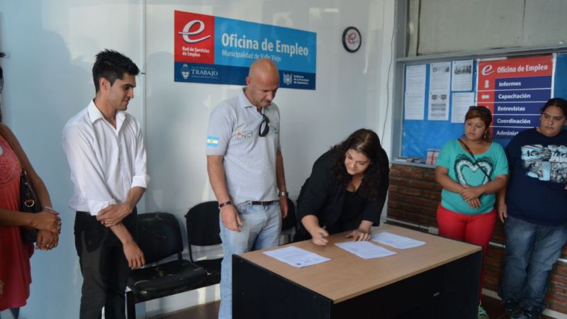 Buscan fortalecer las cooperativas en Valle Viejo