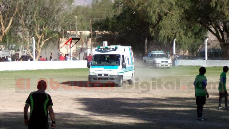 Director de hospital tuvo que manejar ambulancia por falta de chofer