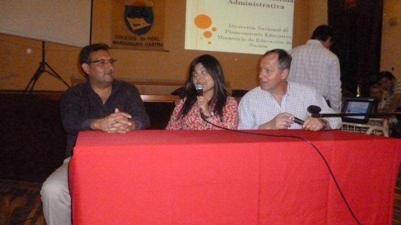 Capacitan a empleados de Recursos Humanos