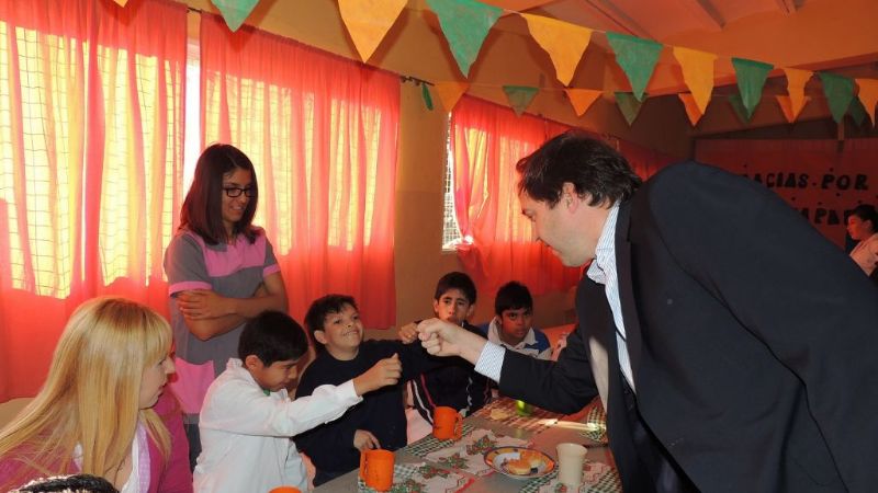 Desayuno especial con los chicos de la Escuelita del Lisiado