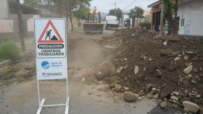 Trabajan en tiempo récord para solucionar rotura de emergencia