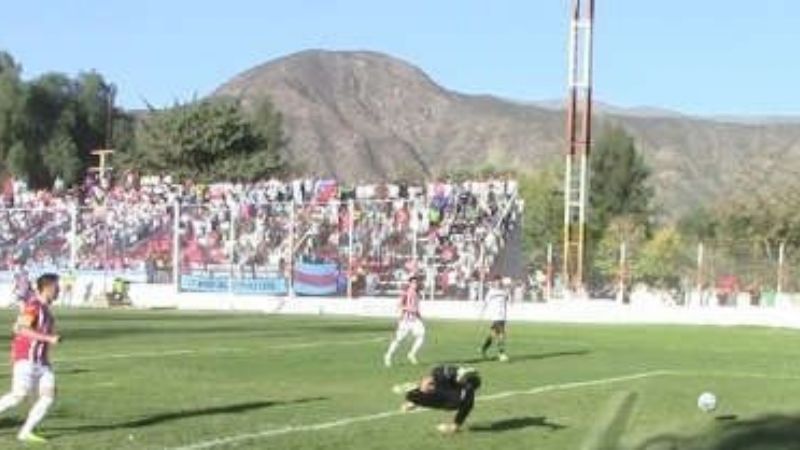 Epopeya “estanciera”: Venció a San Martín de Tucumán y lidera la “3”