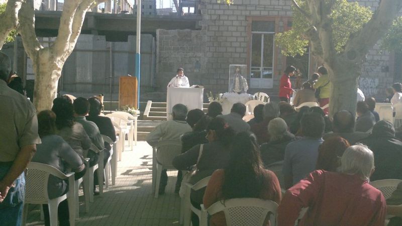 Andalgalá celebró la natividad de la Virgen en la plaza principal