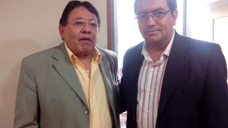 Espinoza quiere reunirse con Páez