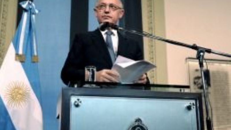 "Los argentinos nos unimos al pueblo francés en su momento de dolor"