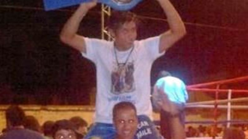 Chayle “ametralló” a Ramírez y le quitó el título Welter