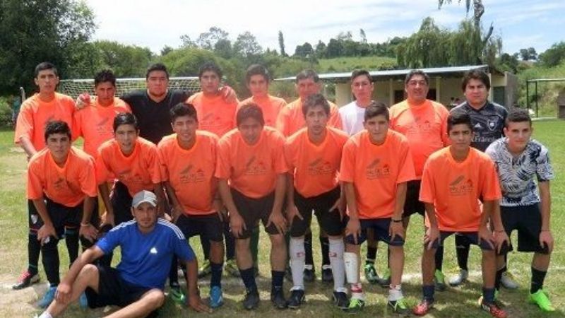 Palo Labrado y Defensores de la Boca líderes en Paclín