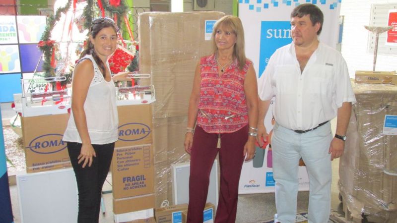 Entregaron insumos del Sumar