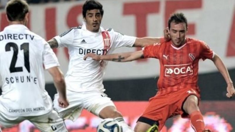 Independiente y Estudiantes abren el fútbol de verano en Mar del Plata