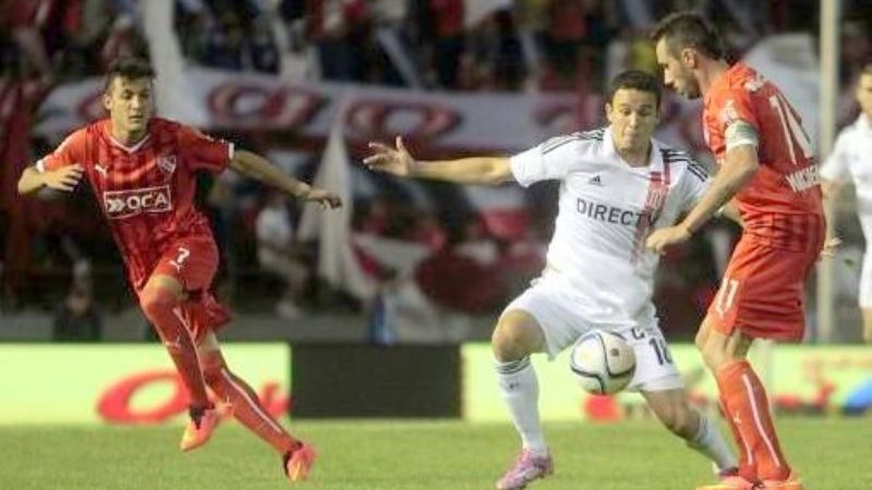 Independiente venció 1-0 a Estudiantes por la Copa de Oro
