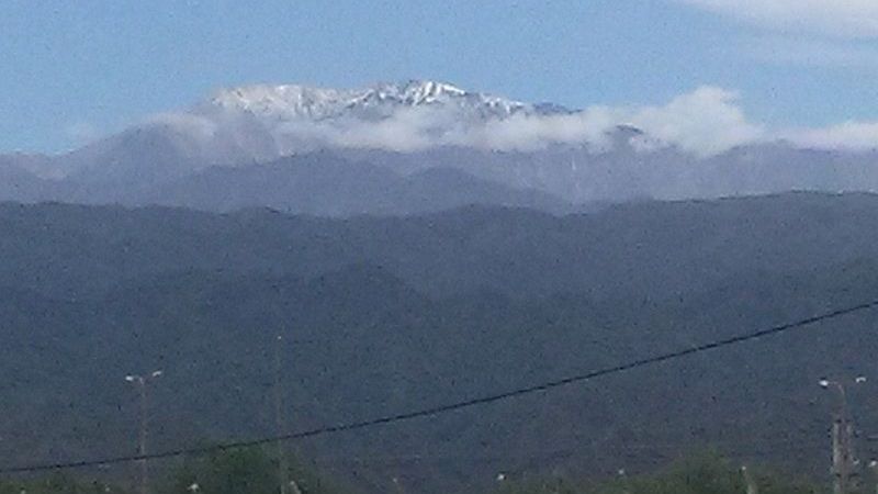 Nieve de verano en la cima del Manchao sobre las cumbres ambateñas