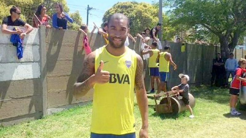 El uruguayo Alexis Rolín tuvo su primer entrenamiento con Boca
