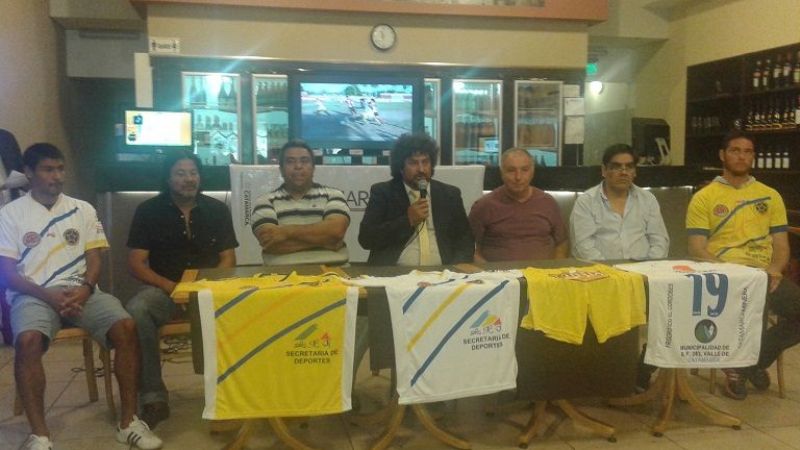 Policial presenta el lunes a Tilger como entrenador