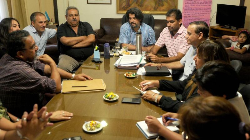 Se realizó la primera reunión paritaria docente del año