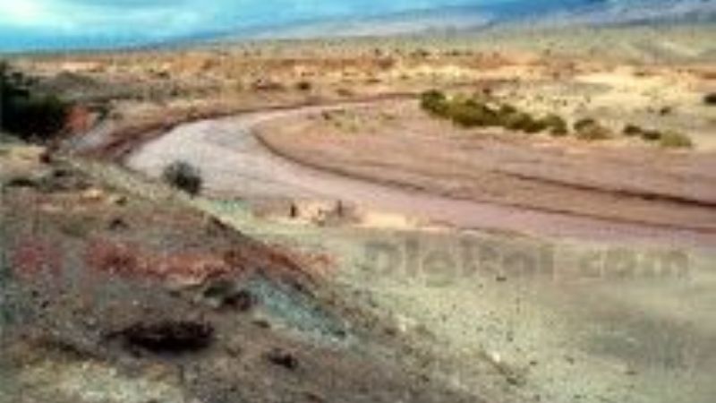 Preocupación de un barrio por el avance de la creciente