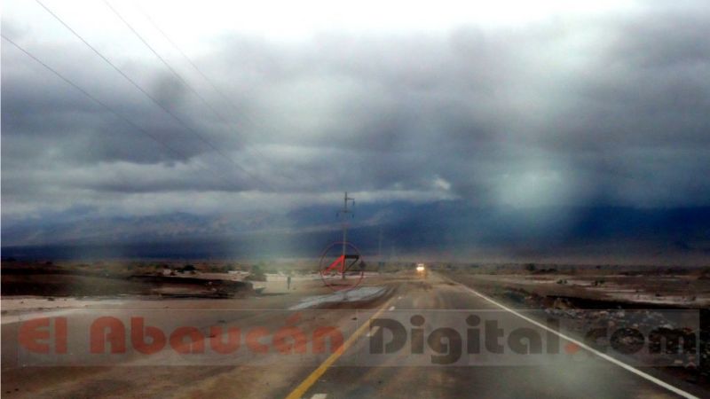 Accidentes en la ruta 60 por inundación de calzada