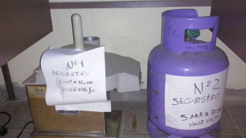 Secuestran elementos de dudosa procedencia en Valle Viejo