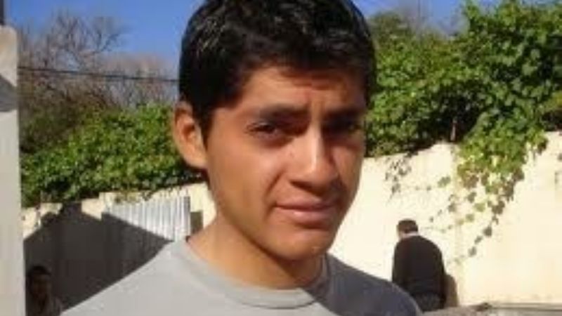 Entregan la bicicleta especial a Franco Cata