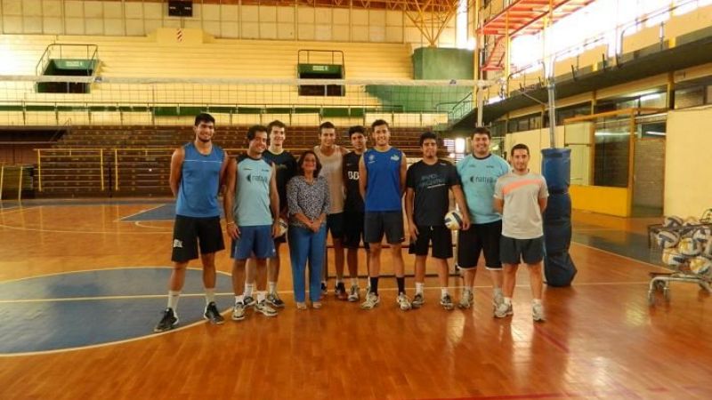 La gobernadora recorrió el CIIC y el Polideportivo