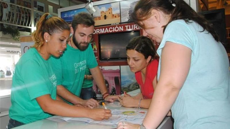 Turismo: francés se capacita en Catamarca