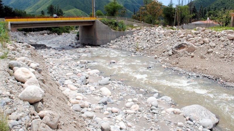 El puente del Mástil, que todos señalan y ya nadie quiere