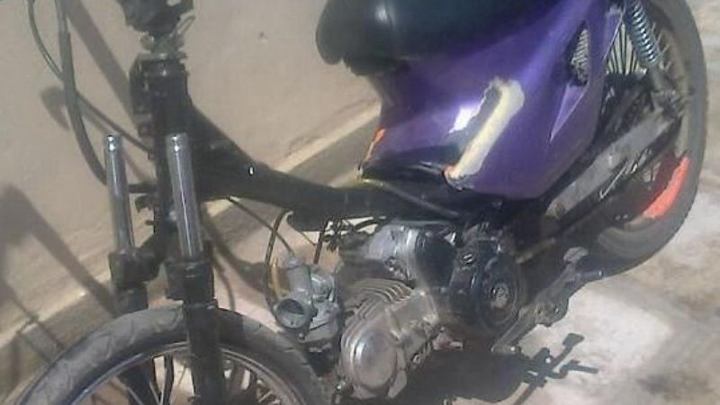 Encuentran motocicleta armada con partes de otra