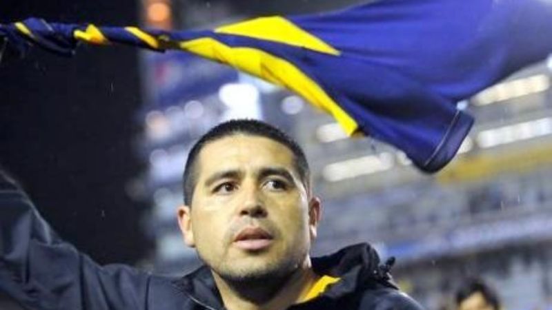 Juan Román Riquelme anunció su retiro del fútbol profesional