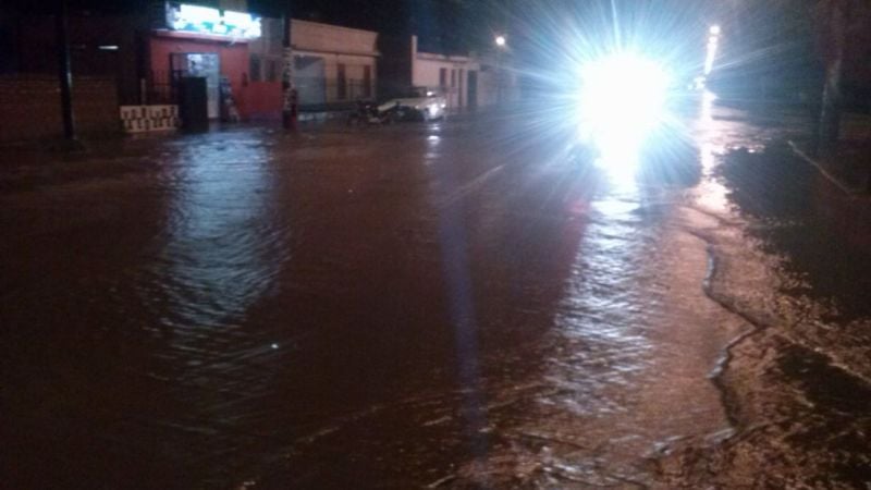 Importante lluvia se registra desde la madrugada