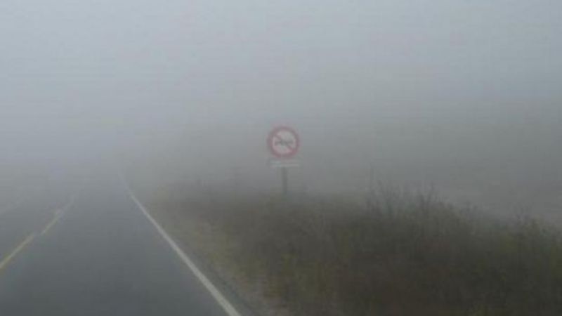Precaución en la Cuesta El Clavillo por llovizna y bancos de niebla