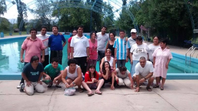 Día de pileta para alumnos del Instituto de Rehabilitación