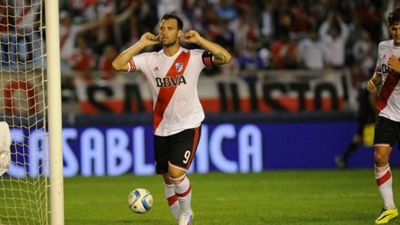 River aplastó 4-0  a Independiente y ganó la Copa de Oro