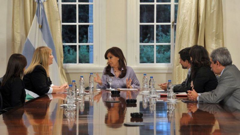 La Presidenta recibió en Olivos a familiares de víctimas de la AMIA