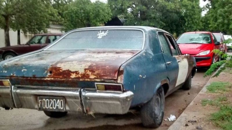 Secuestran un Chevy en la zona Oeste de la Capital