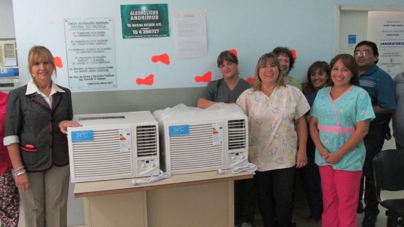 Entregaron aires acondicionados en el centro de salud de Banda de Varela