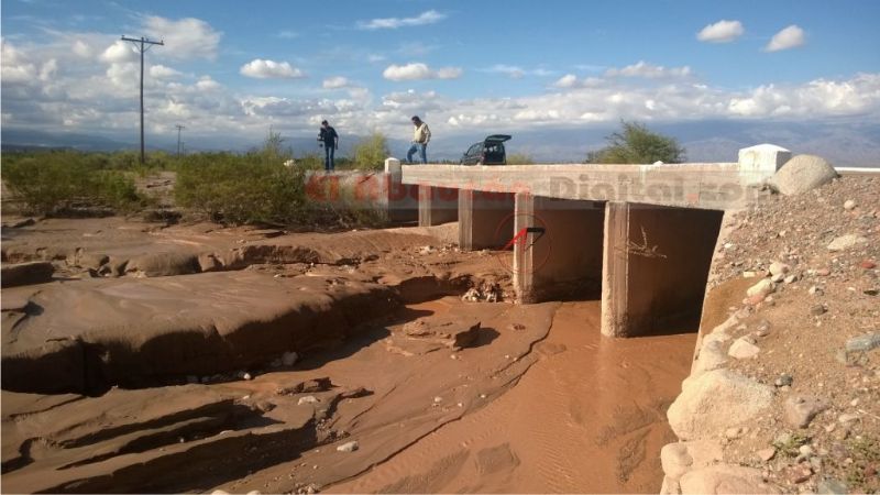 Crecidas causaron daños y cortes en la ruta provincial N° 34