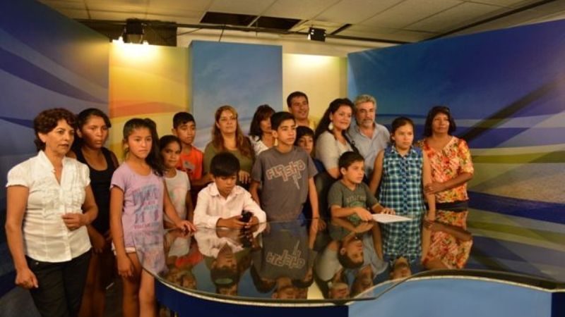 Alumnos que visitan el CIIC recorrieron el multimedio Catamarca Radio y Televisión