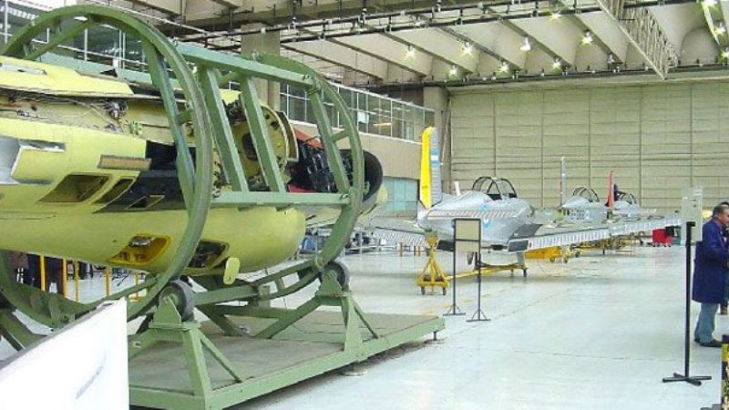 Crean el primer taller de aviones de la región