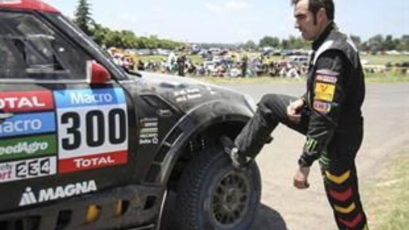 Golpe de efecto: Roma afuera, Nasser penalizado y Terranova líder