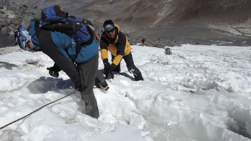 La muerte del español y sus terribles derivaciones