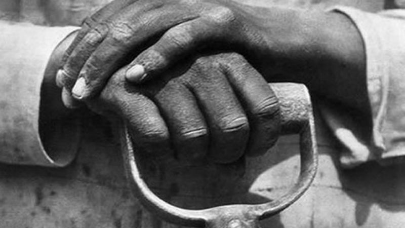 De cada cinco asalariados en blanco, uno es empleado estatal