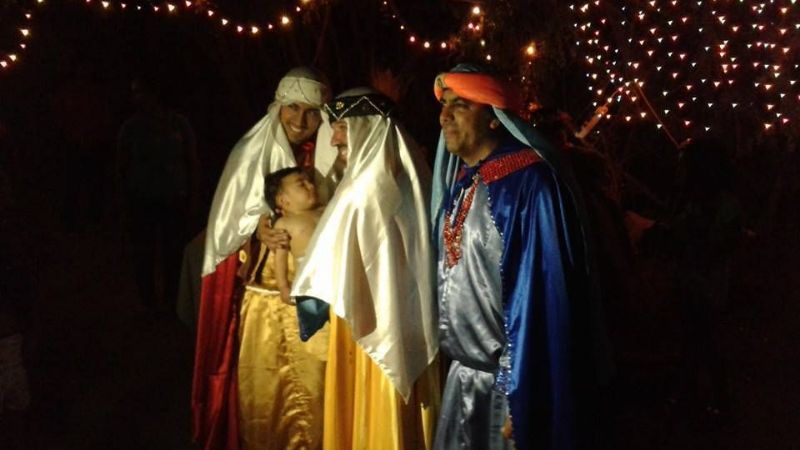 Los Reyes Magos visitaron los pesebres de Belén