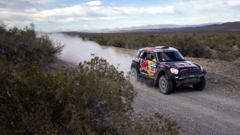 Al Attiyah se escapó en las dunas de Atacama, y revés de Terranova