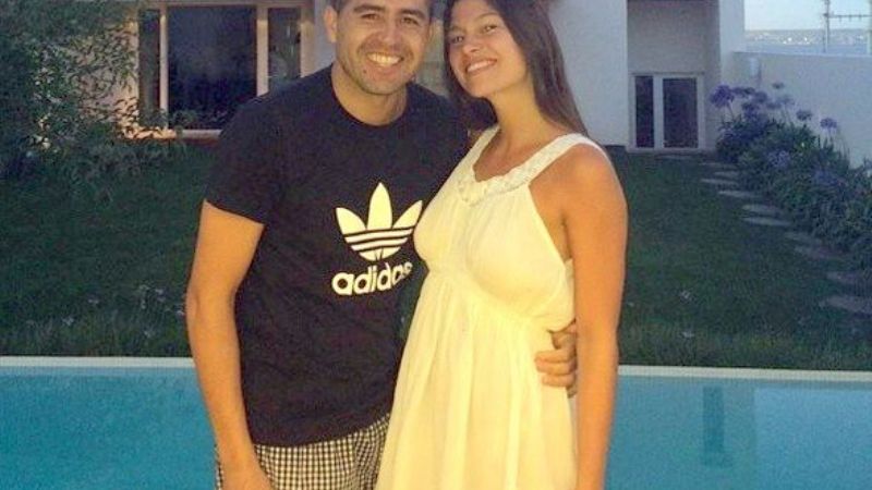 Román Riquelme “está felí” con su novia, aunque no tenga club