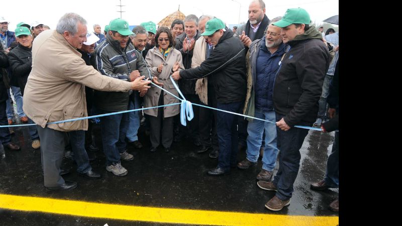 Intensa jornada de inauguraciones en Pomán y Andalgalá
