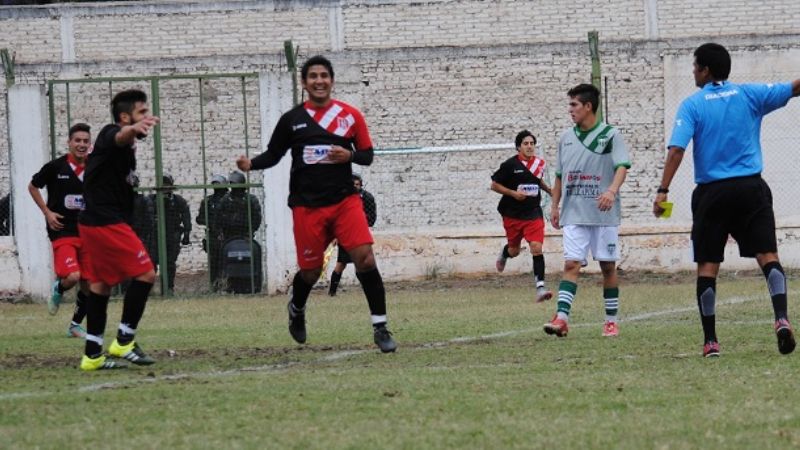 Estudiantes de La Tablada es el campeón del Anual Capitalino