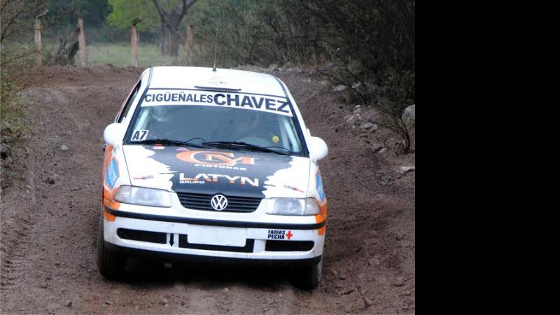 El riojano César Folledo va ganando el GP “Ruinas del Shincal”